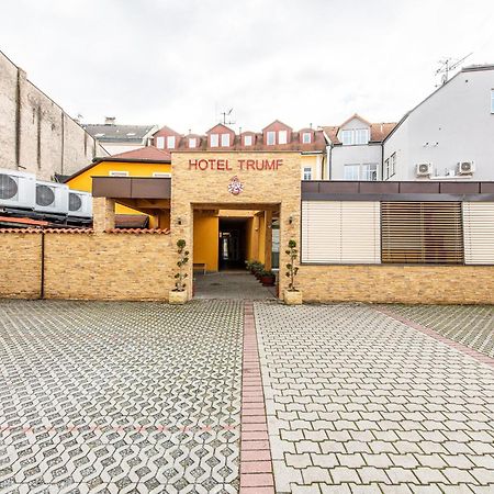 Hotel Trumf Mladá Boleslav Exterior foto